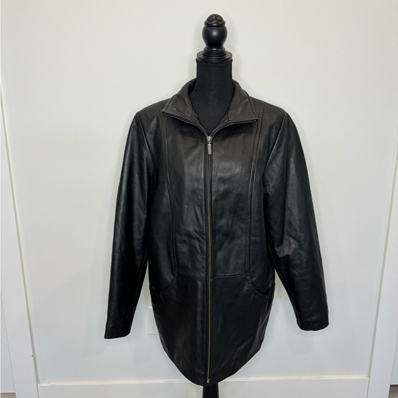 Covington Black Genuine Leather Jacket - Picture 1 of 8